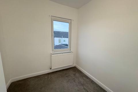 3 bedroom end of terrace house to rent, Aldam Street, Darlington DL1