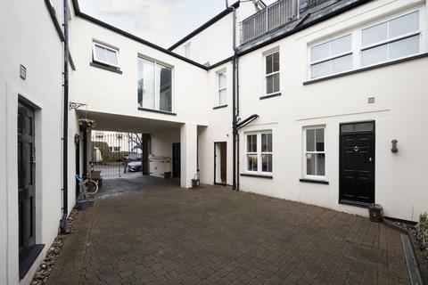 1 bedroom apartment to rent, Standen Road, London SW18
