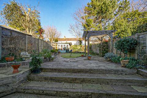 5 bedroom semi-detached house for sale, Vale Road, St. Leonards-On-Sea