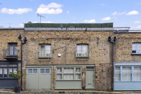 2 bedroom mews for sale, Connaught Close, London, W2