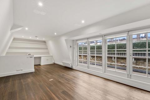 2 bedroom mews for sale, Connaught Close, London, W2