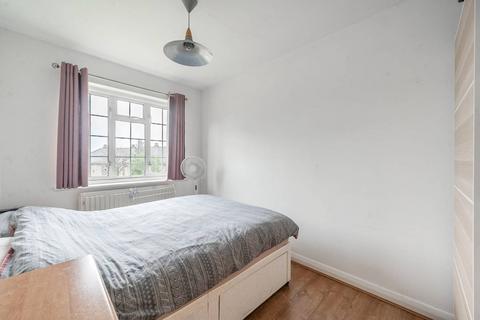 2 bedroom flat to rent, Gayton Road, Harrow, HA1