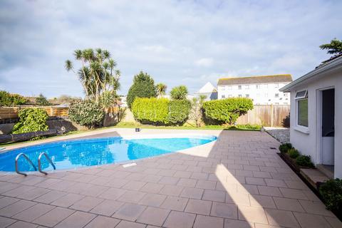 3 bedroom detached house to rent, Spindrift