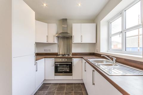 3 bedroom semi-detached house to rent, Millgate Court, Selby YO8