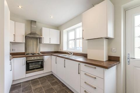 3 bedroom semi-detached house to rent, Millgate Court, Selby YO8