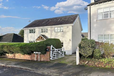4 bedroom detached house for sale, Roe Green, Manchester M28