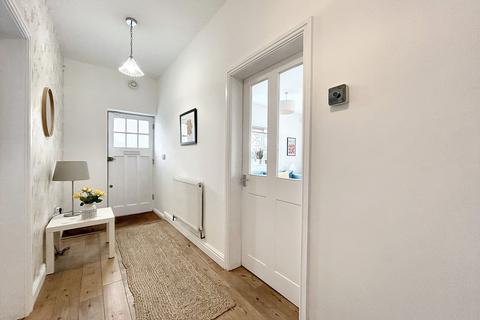 4 bedroom detached house for sale, Roe Green, Manchester M28