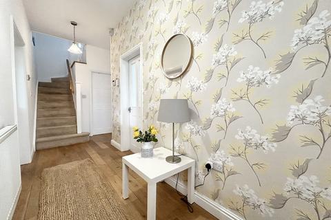 4 bedroom detached house for sale, Roe Green, Manchester M28