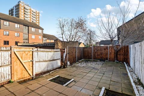 3 bedroom end of terrace house for sale, Collingwood Close, London SE20