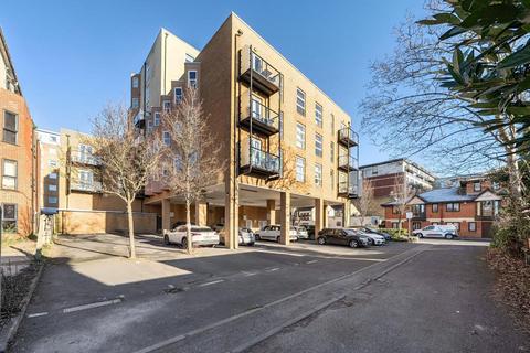 3 bedroom flat for sale, Slough,  Berkshire,  SL1
