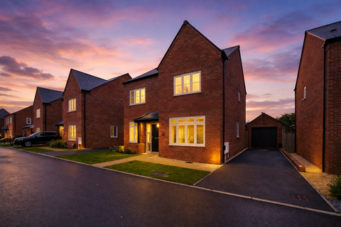 undefined, Leighton Close, Gloucester GL2