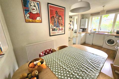 3 bedroom end of terrace house to rent, Culvert Road, London, N15