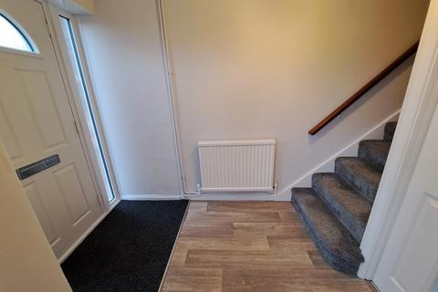 3 bedroom end of terrace house to rent, Brodrick Road, West Hampden Park, Eastbourne BN22