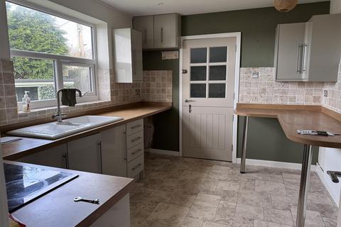 2 bedroom end of terrace house for sale, High Cross, St. Columb