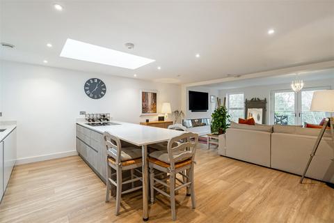 3 bedroom apartment for sale, Newbold Street, Leamington Spa