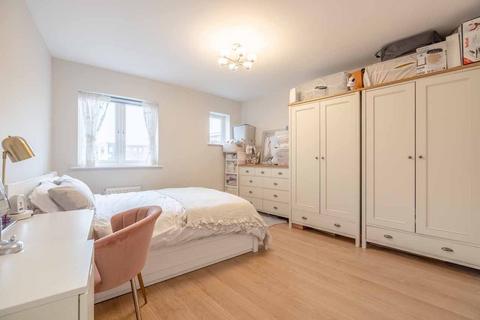 undefined, Kingsquarter, Maidenhead SL6
