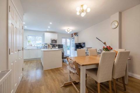 undefined, Kingsquarter, Maidenhead SL6