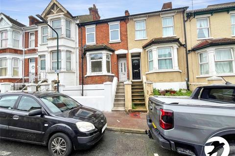 3 bedroom terraced house to rent, Pagitt Street, Chatham, Kent, ME4