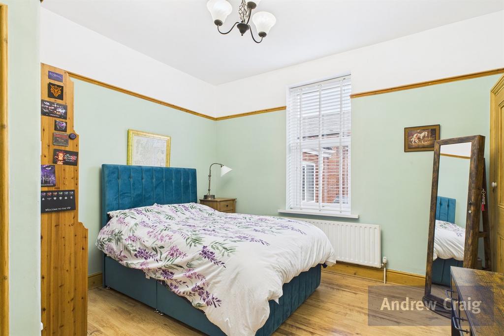 Rear Bedroom