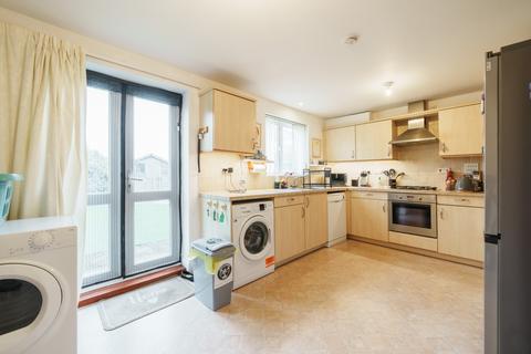 undefined, Glenney Close, Lee-on-the-Solent, PO13 8FD