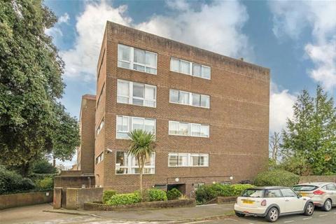 3 bedroom flat to rent, Anglesea Road, Kingston Upon Thames KT1