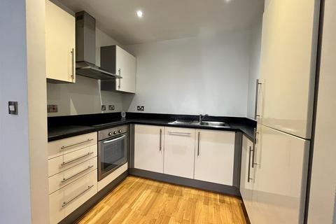 1 bedroom apartment for sale, Millennium Point, 254 The Quays, Salford Quays