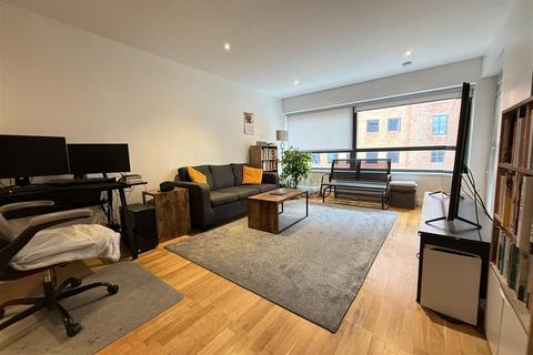 1 bedroom apartment for sale, Millennium Point, 254 The Quays, Salford Quays