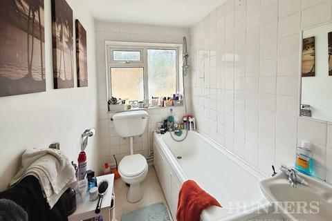 2 bedroom maisonette for sale, Millside, Carshalton, Surrey, SM5 2BQ