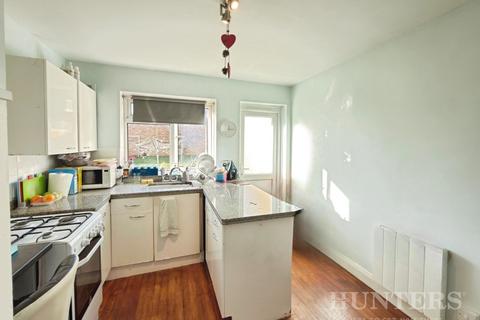 2 bedroom maisonette for sale, Millside, Carshalton, Surrey, SM5 2BQ