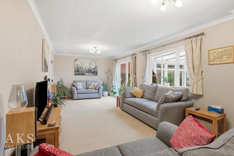 4 bedroom detached house for sale, Dove Grove, Derby DE65