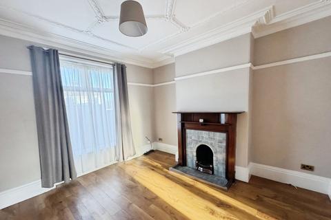 3 bedroom semi-detached house for sale, Cornmill Lane, Liversedge, WF15