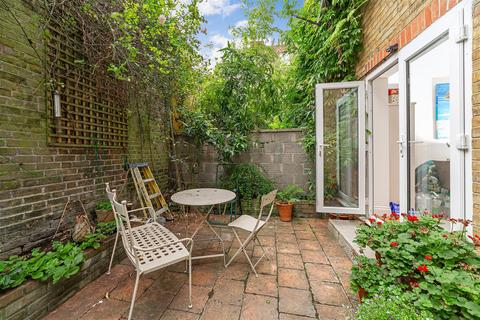 1 bedroom flat to rent, Lithos Road, London NW3