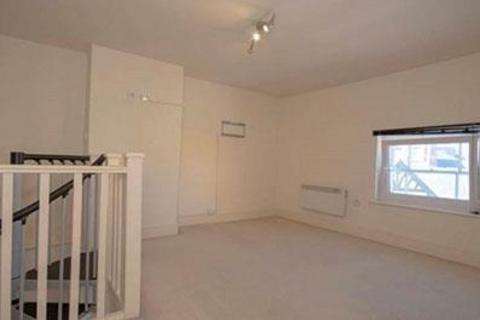 2 bedroom apartment to rent, The Square, Crewe CW3