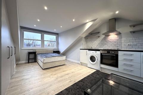 Studio to rent, 83 High Road, Willesden Green, London, NW10