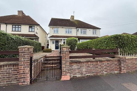 Wrotham Road, Meopham, Gravesend, Kent, DA13 0HT