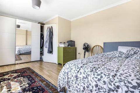 2 bedroom apartment for sale, Clive Parade, Cricklade Road, Swindon