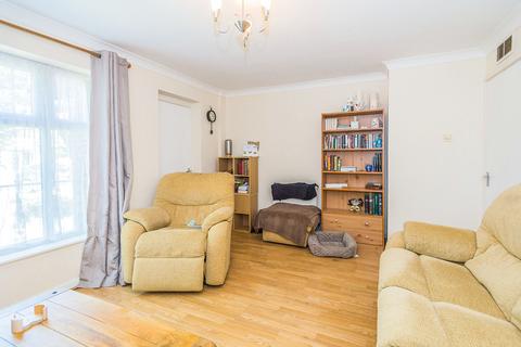 1 bedroom flat to rent, Driftway Close, Lower Earley, Reading, RG6