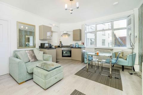 undefined, Woburn Place, London WC1H