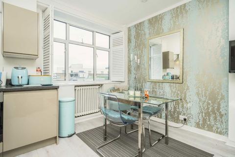 undefined, Woburn Place, London WC1H