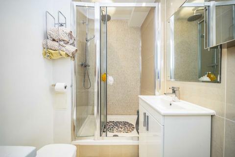 undefined, Woburn Place, London WC1H