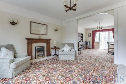 3 bedroom detached house for sale, Highfield, Letchworth Garden City, SG6