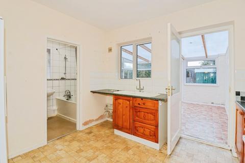 3 bedroom semi-detached house for sale, Cozens-Hardy Road, Norwich NR7