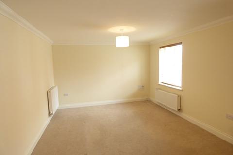 2 bedroom flat to rent, Foundry Close, Glemsford, CO10