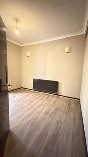 3 bedroom semi-detached house to rent, Northfield Road, Enfield EN3