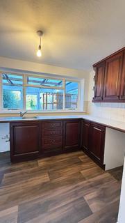 3 bedroom semi-detached house to rent, Northfield Road, Enfield EN3