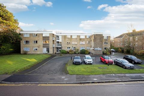 2 bedroom ground floor flat for sale, Eastbury Avenue, Northwood HA6