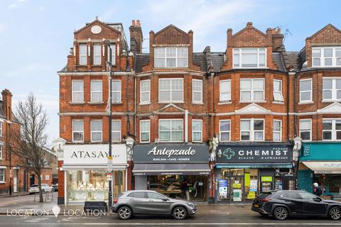 3 bedroom flat to rent, Green Lanes, London, N4