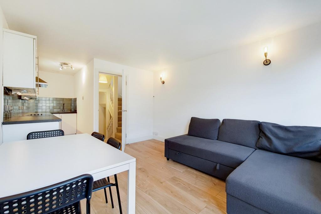5 Kitchen-Reception-1
