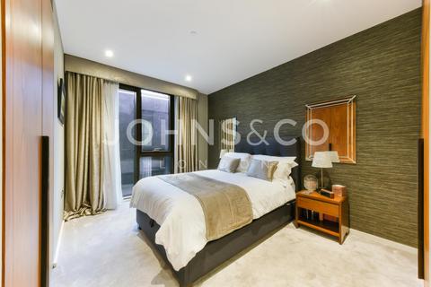 2 bedroom apartment for sale, Ambassador Building, Embassy Gardens, SW11