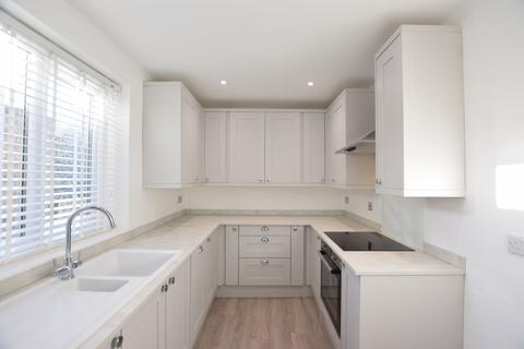 2 bedroom terraced house to rent, Glencoe Terrace, Rowlands Gill, NE39
